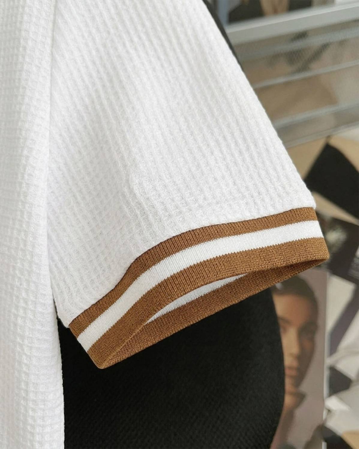 Flipkart SmartBuy Self Design Men Polo Neck White T-Shirt - Image 4
