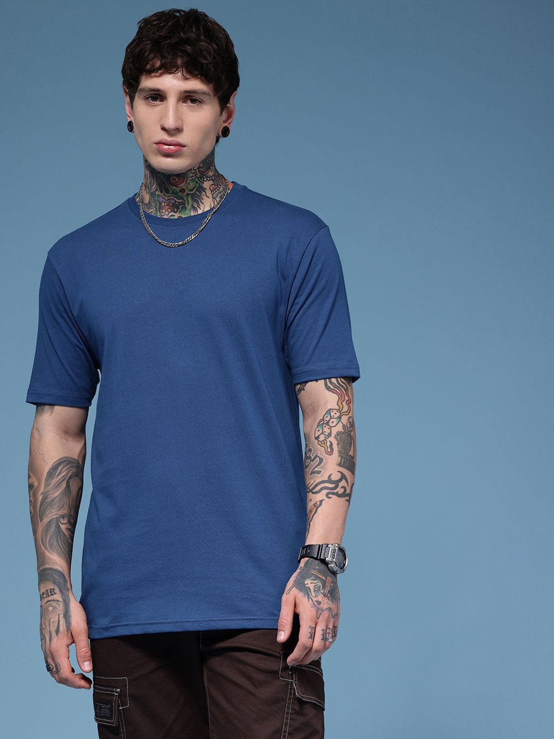 Image of HERE&NOW Solid Men Round Neck Blue T-Shirt