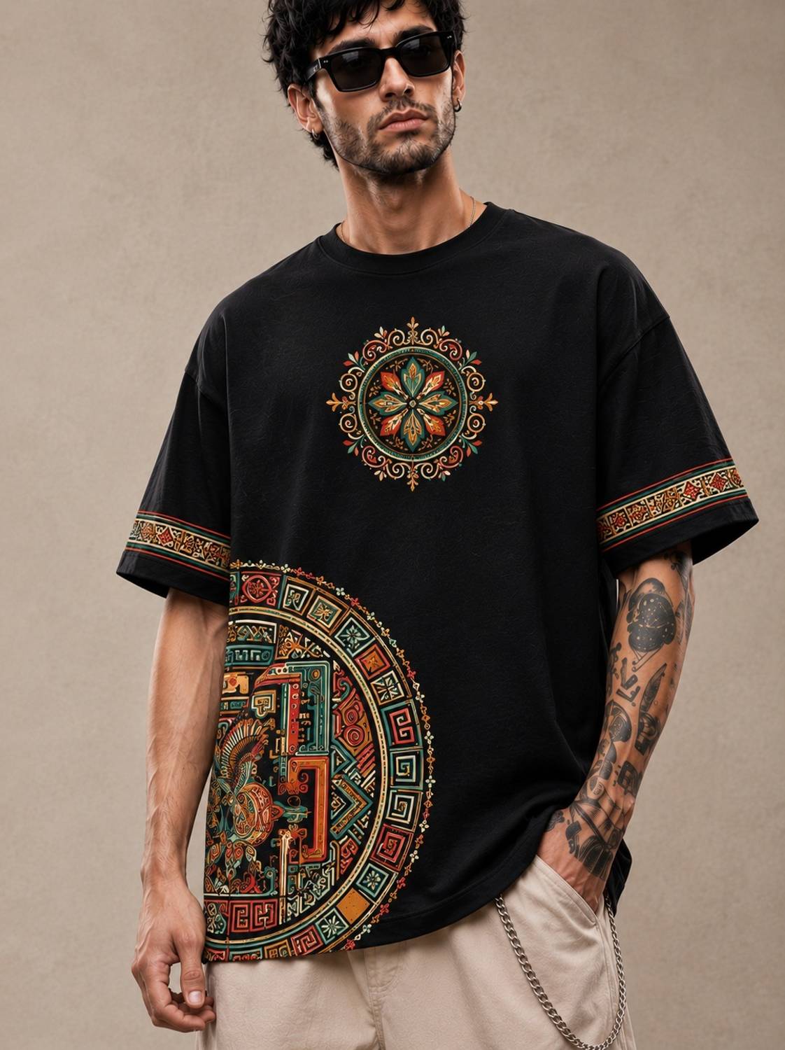 Larren Devis Black Round Neck T-Shirt
