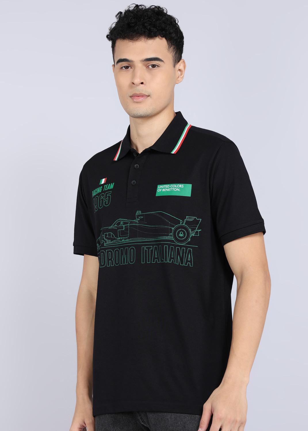 Image of United Colors of Benetton Solid Men Polo Neck Black T-Shirt