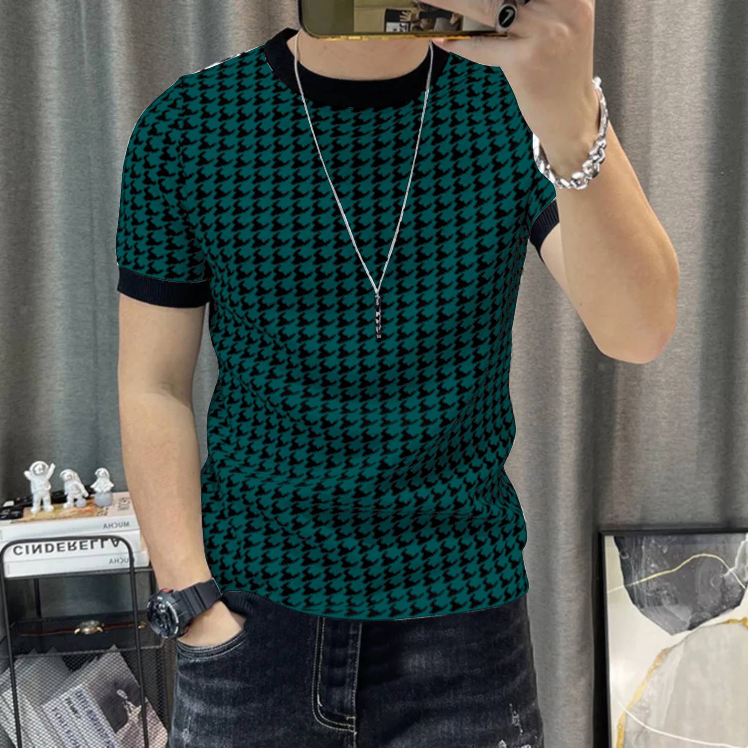 KAJARU Men Printed Round Neck Polyester Green, Black T-Shirt