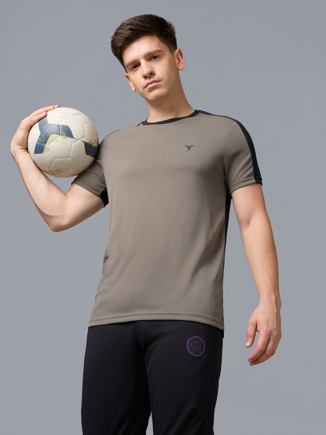 Image of TECHNOSPORT Colorblock Men Round Neck Grey T-Shirt