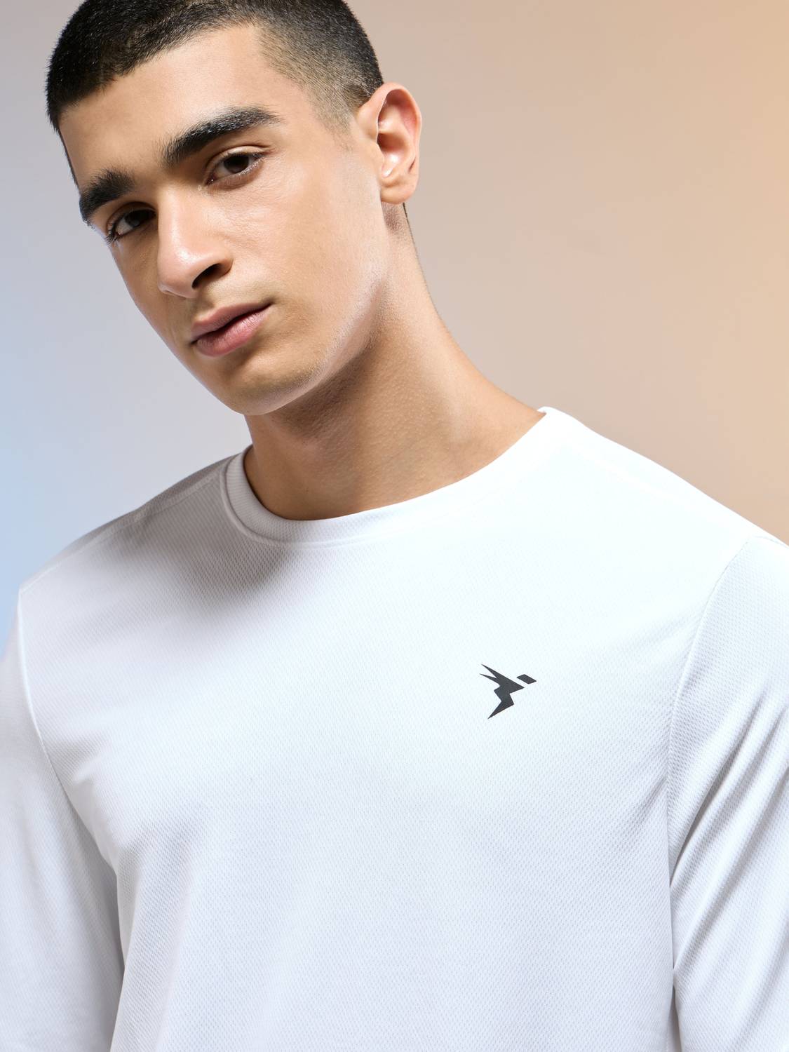 TECHNOSPORT Solid Men Crew Neck White T-Shirt - Image 5