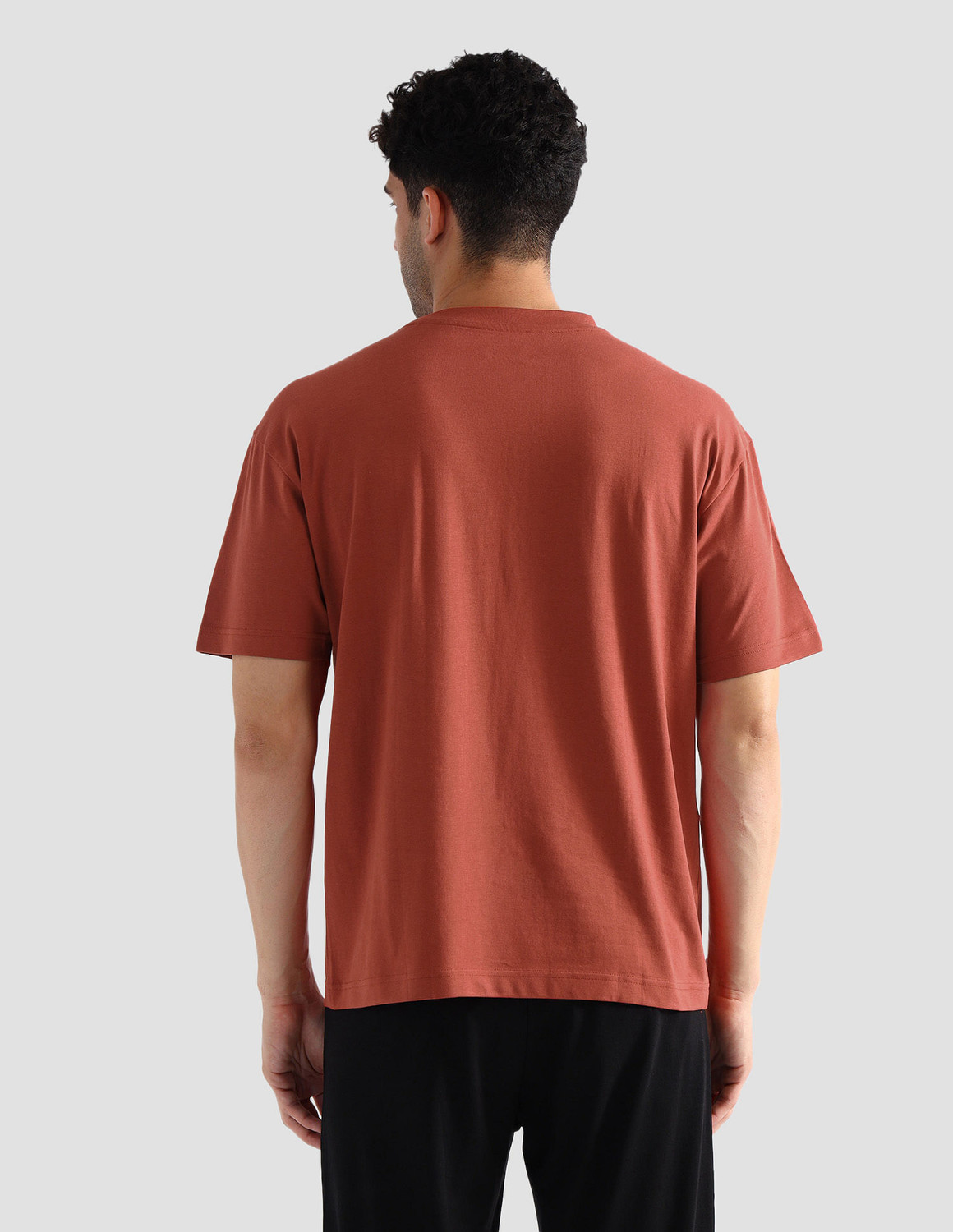 Image of U.S. POLO ASSN. Solid Men Crew Neck Orange T-Shirt