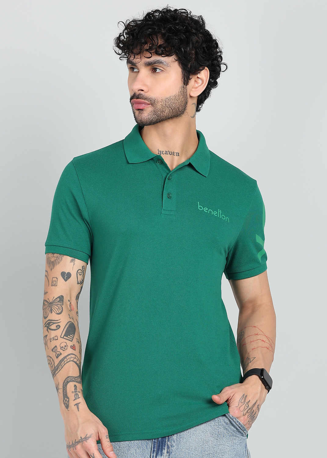 Image of United Colors of Benetton Solid Men Polo Neck Green T-Shirt