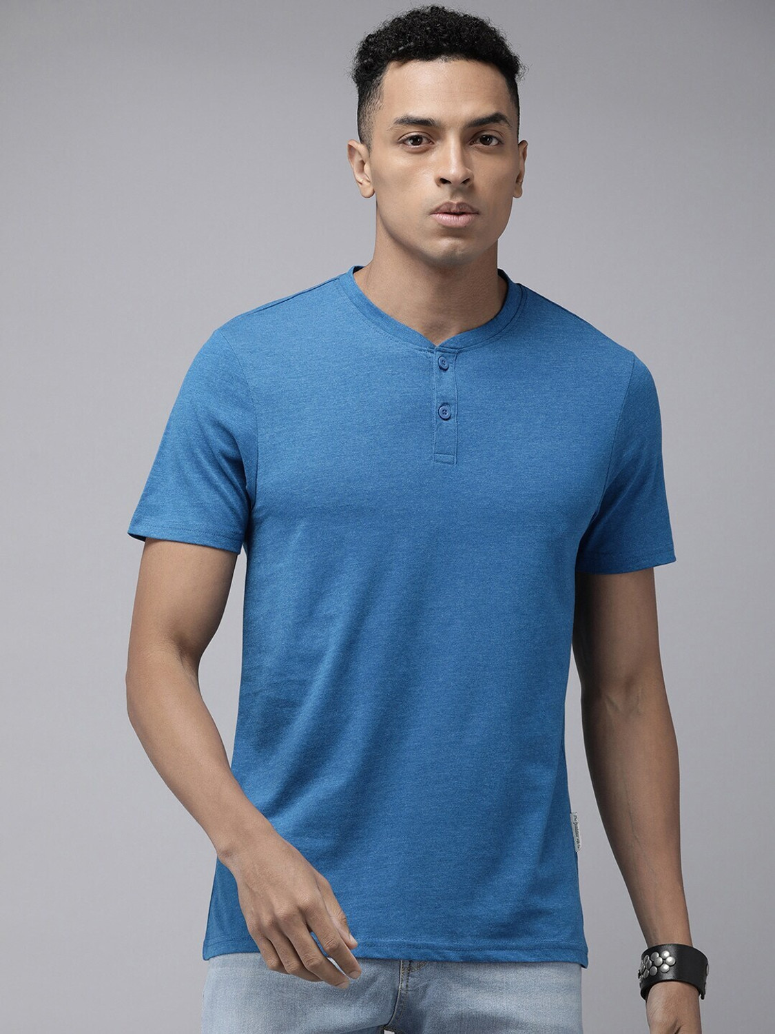 Image of Roadster Solid Men Henley Neck Blue T-Shirt