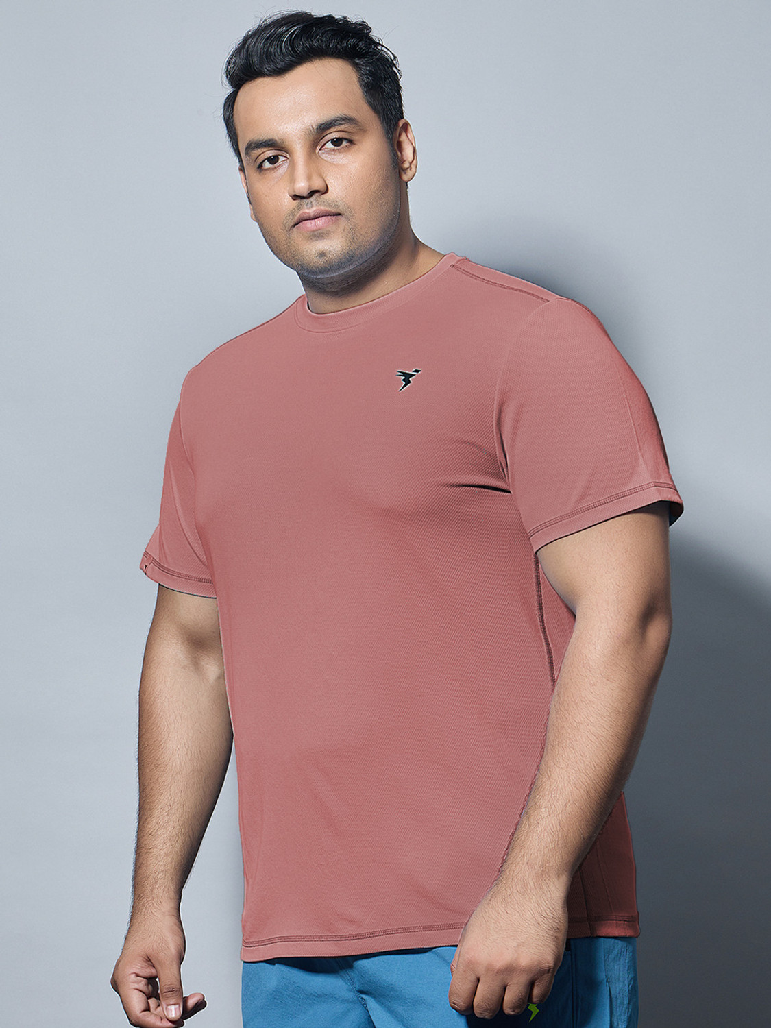Image of TECHNOSPORT Solid Men Round Neck Red T-Shirt