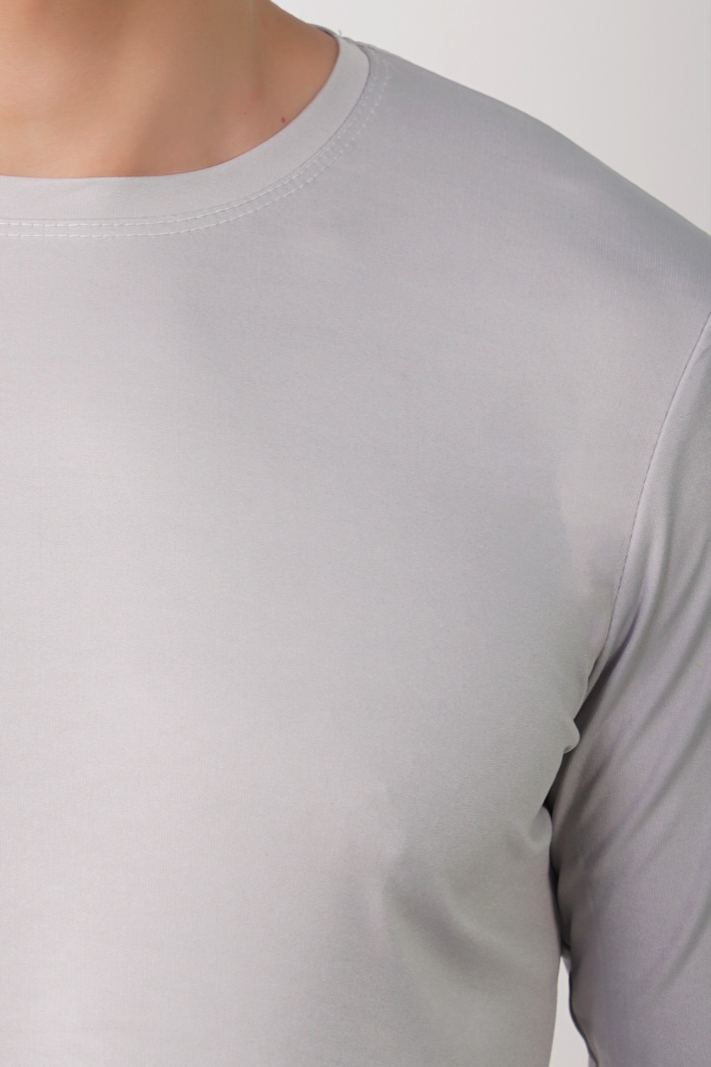 Image of KASPY Solid Men Round Neck Grey T-Shirt