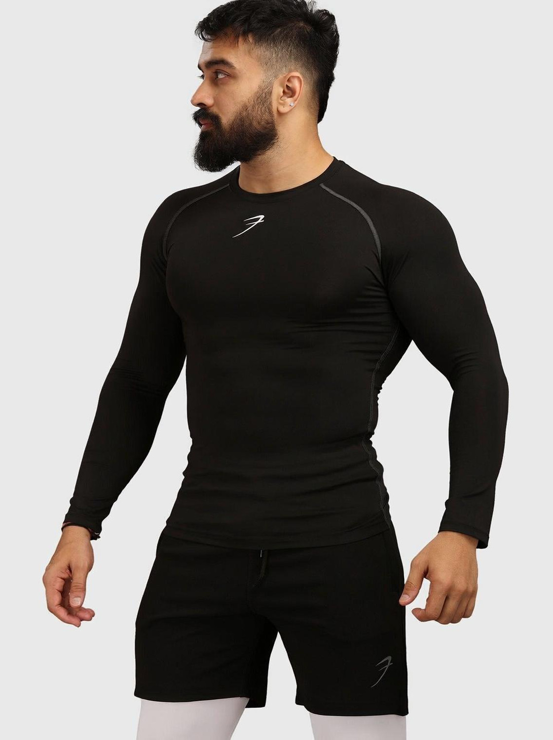 FuaarK Solid Men Round Neck Black T-Shirt