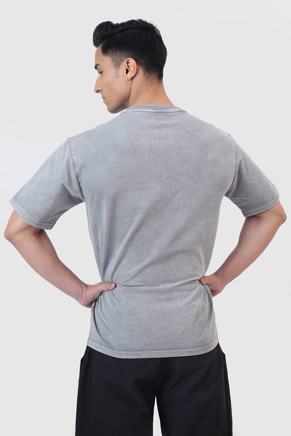 FuaarK Solid Men Grey T-Shirt - Image 2
