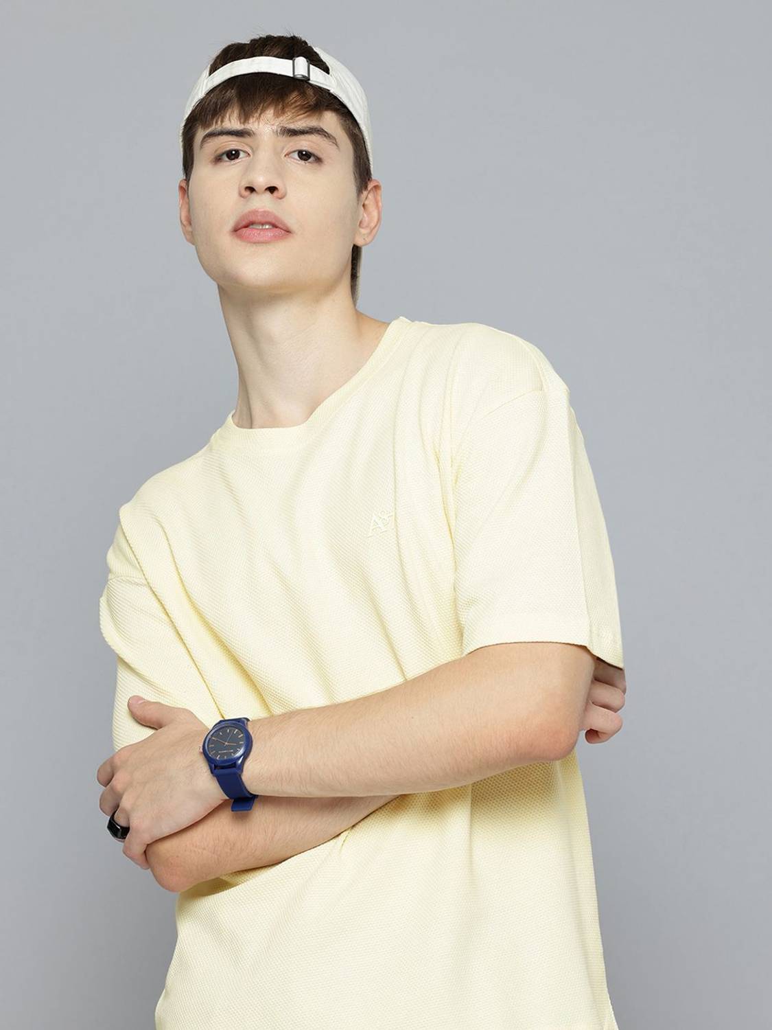 AEROPOSTALE Men Solid Round Neck Cotton Blend Gold T-Shirt