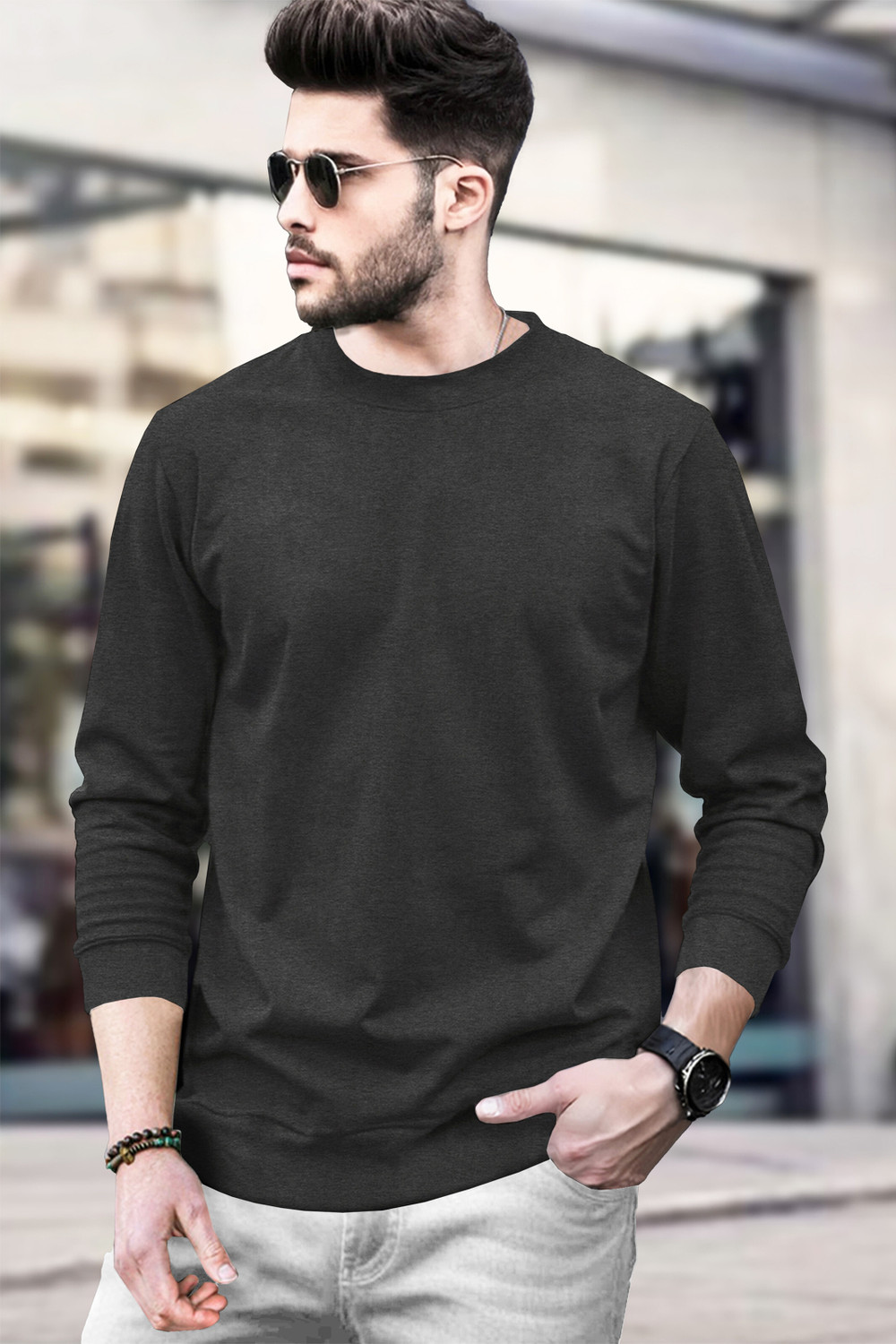 Image of BLIVE Solid Men Round Neck Black T-Shirt