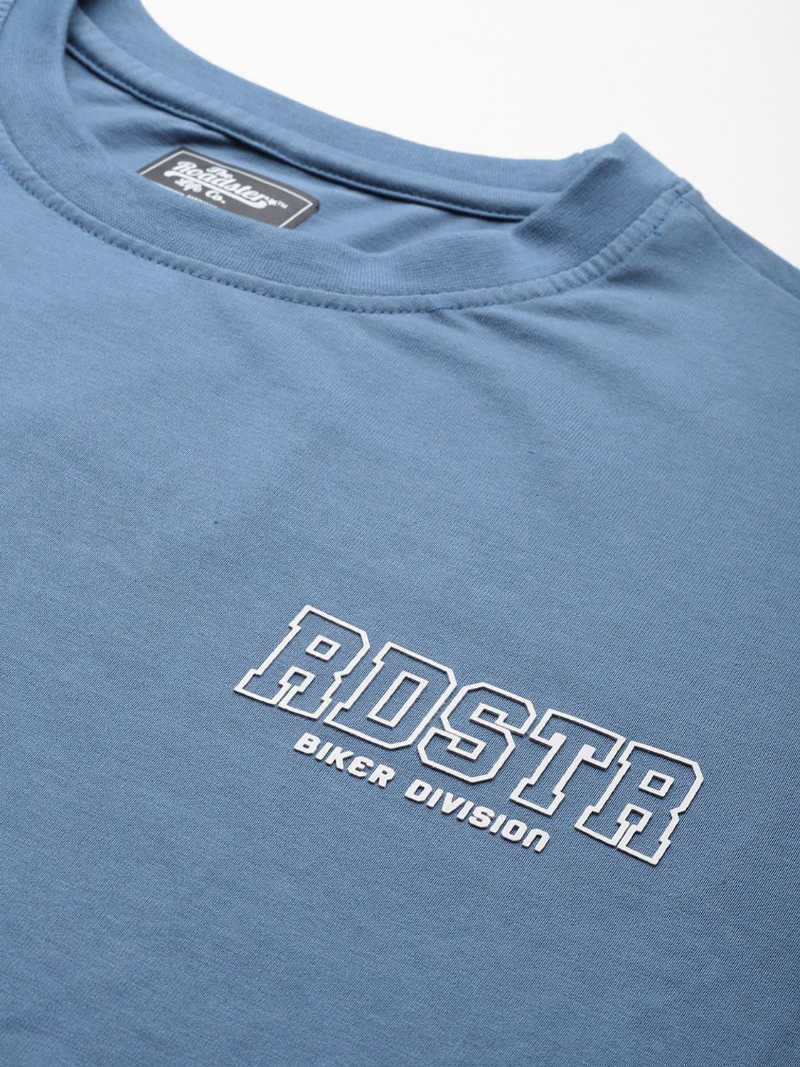 Image of Roadster Solid Men Round Neck Blue T-Shirt