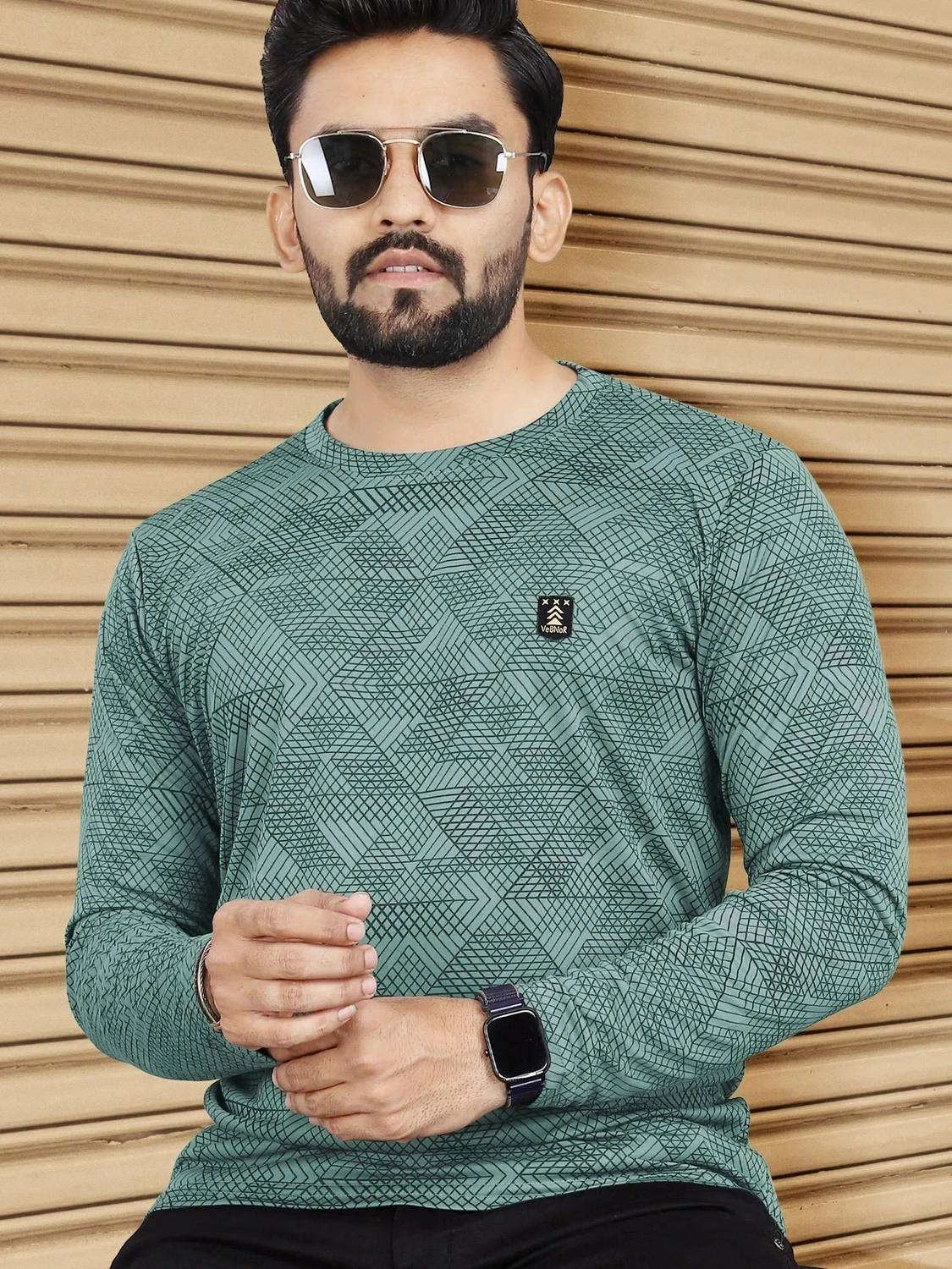 VeBNoR Men Abstract Round Neck Polycotton Light Green T-Shirt