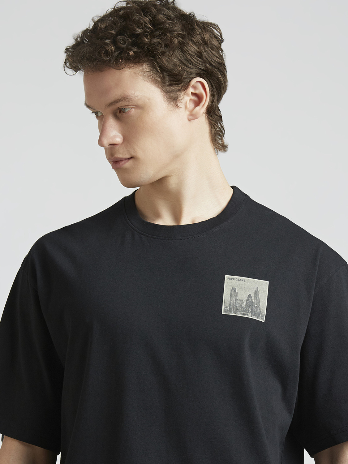 Image of Pepe Jeans Printed Men Crew Neck Black T-Shirt