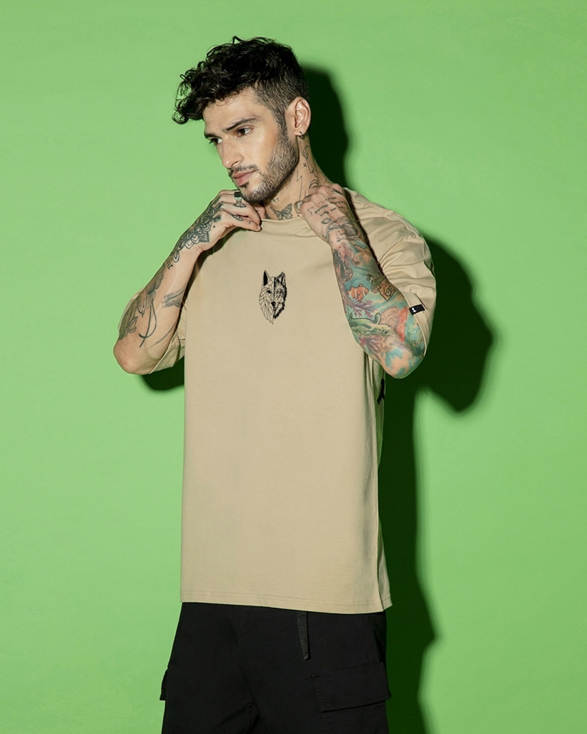 Image of BEWAKOOF Graphic Print Men Crew Neck Brown T-Shirt