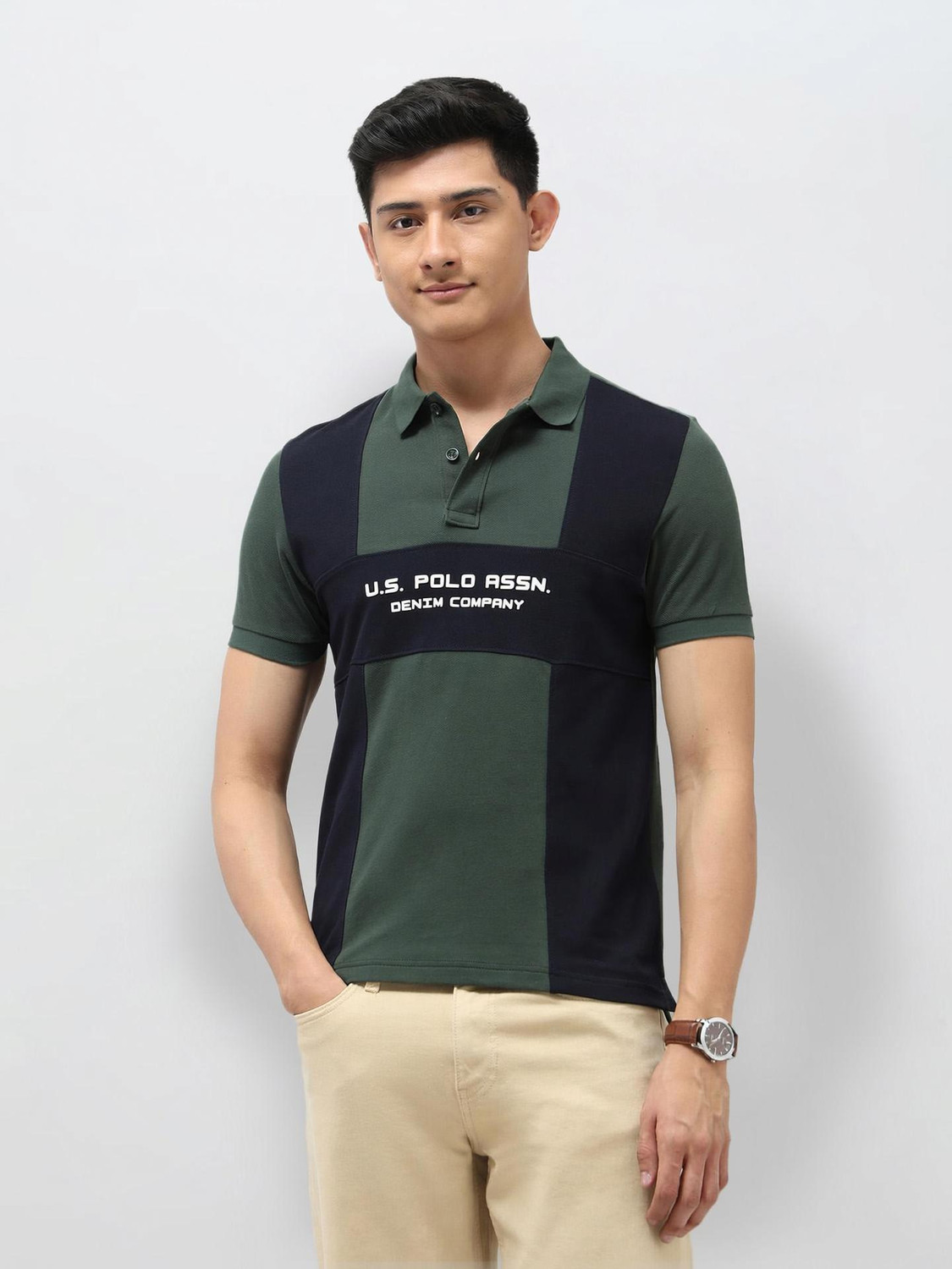 Image of U.S. Polo Assn. Denim Co. Solid Men Polo Neck Light Green T-Shirt