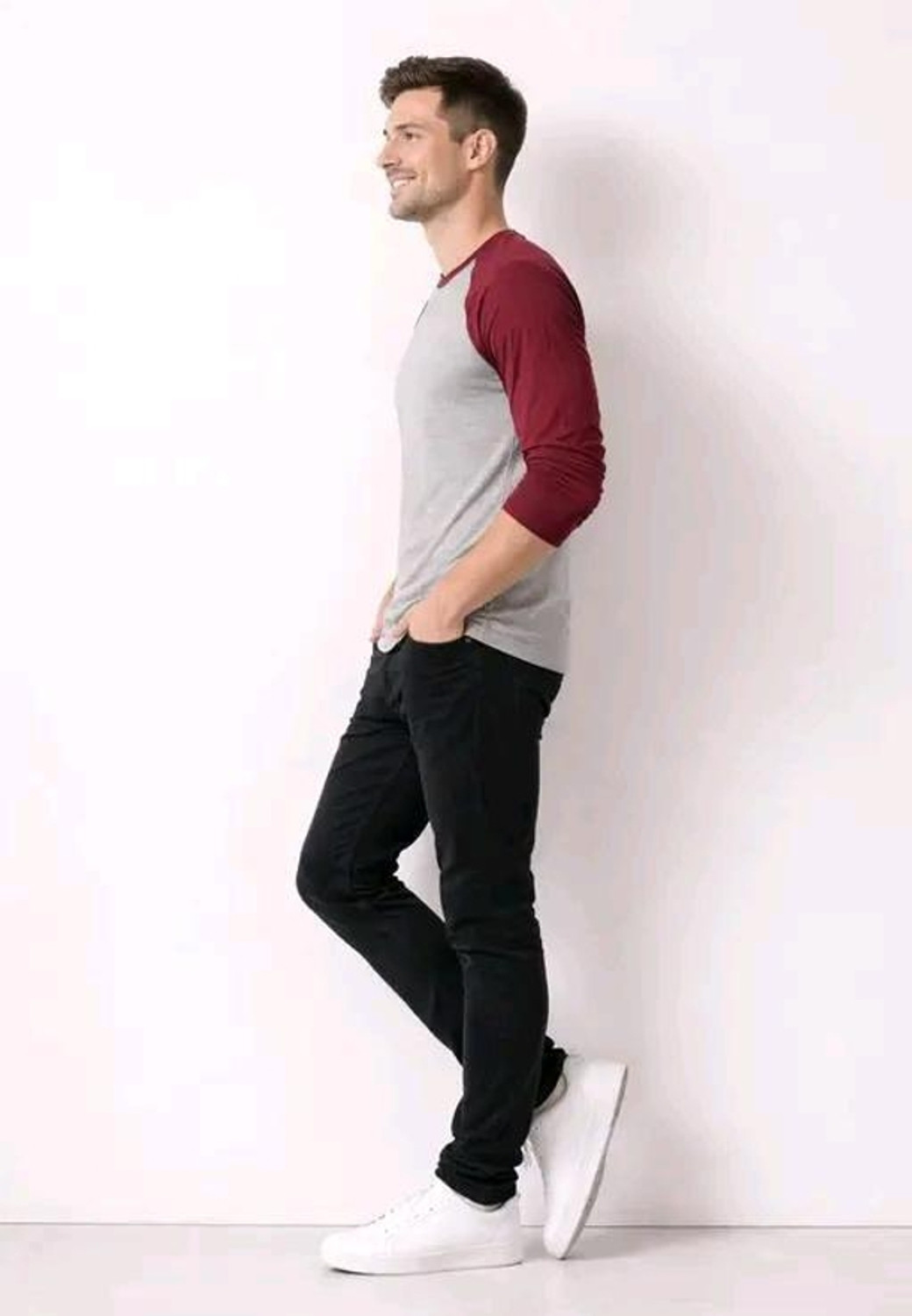 Image of essence tees Solid Men Round Neck Grey, Maroon T-Shirt