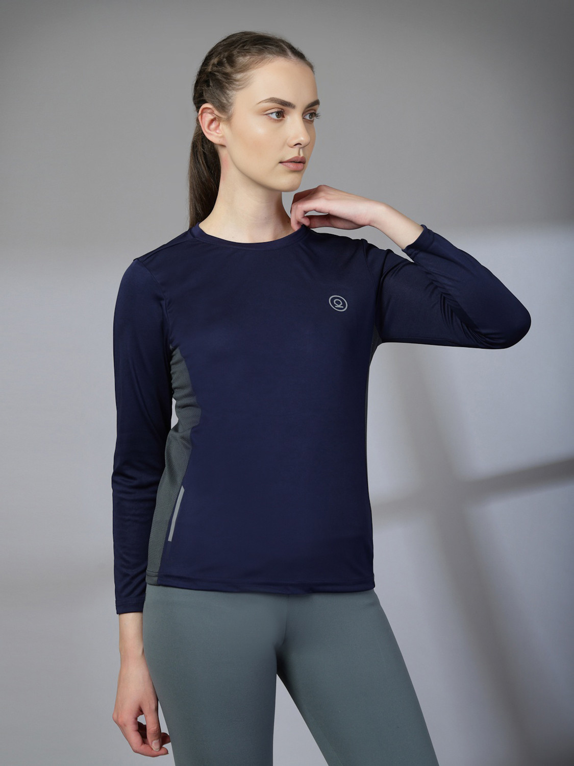 Image of CHKOKKO Solid Women Round Neck Dark Blue T-Shirt