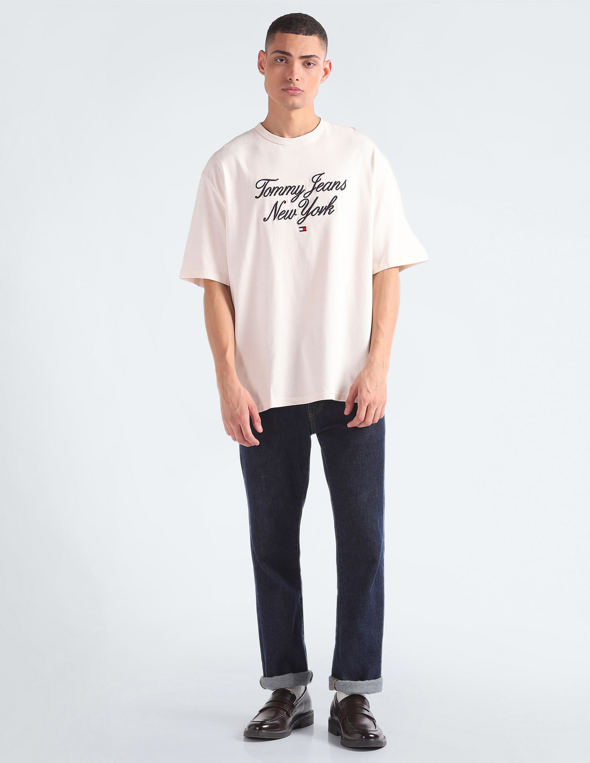 Image of TOMMY HILFIGER Embroidered Men Round Neck White T-Shirt