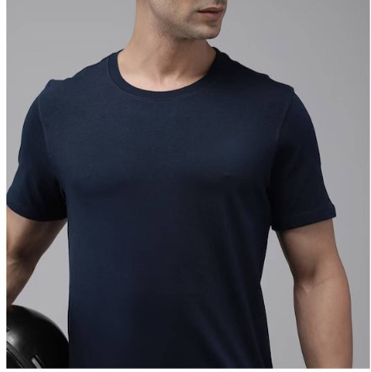 KAEZRI Men Solid Round Neck Pure Cotton Navy Blue T-Shirt