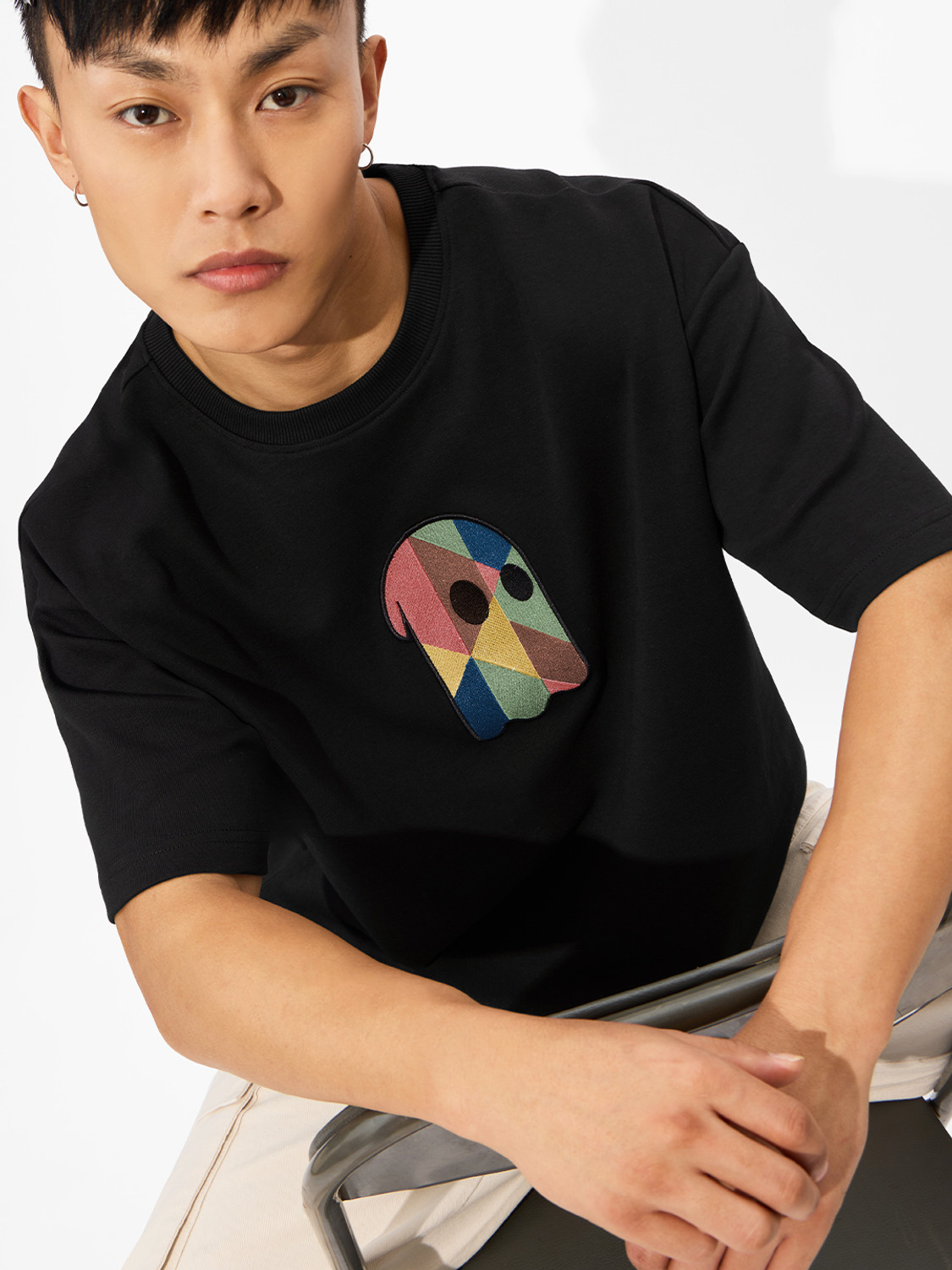 Image of The Souled Store Embroidered Men Round Neck Black T-Shirt