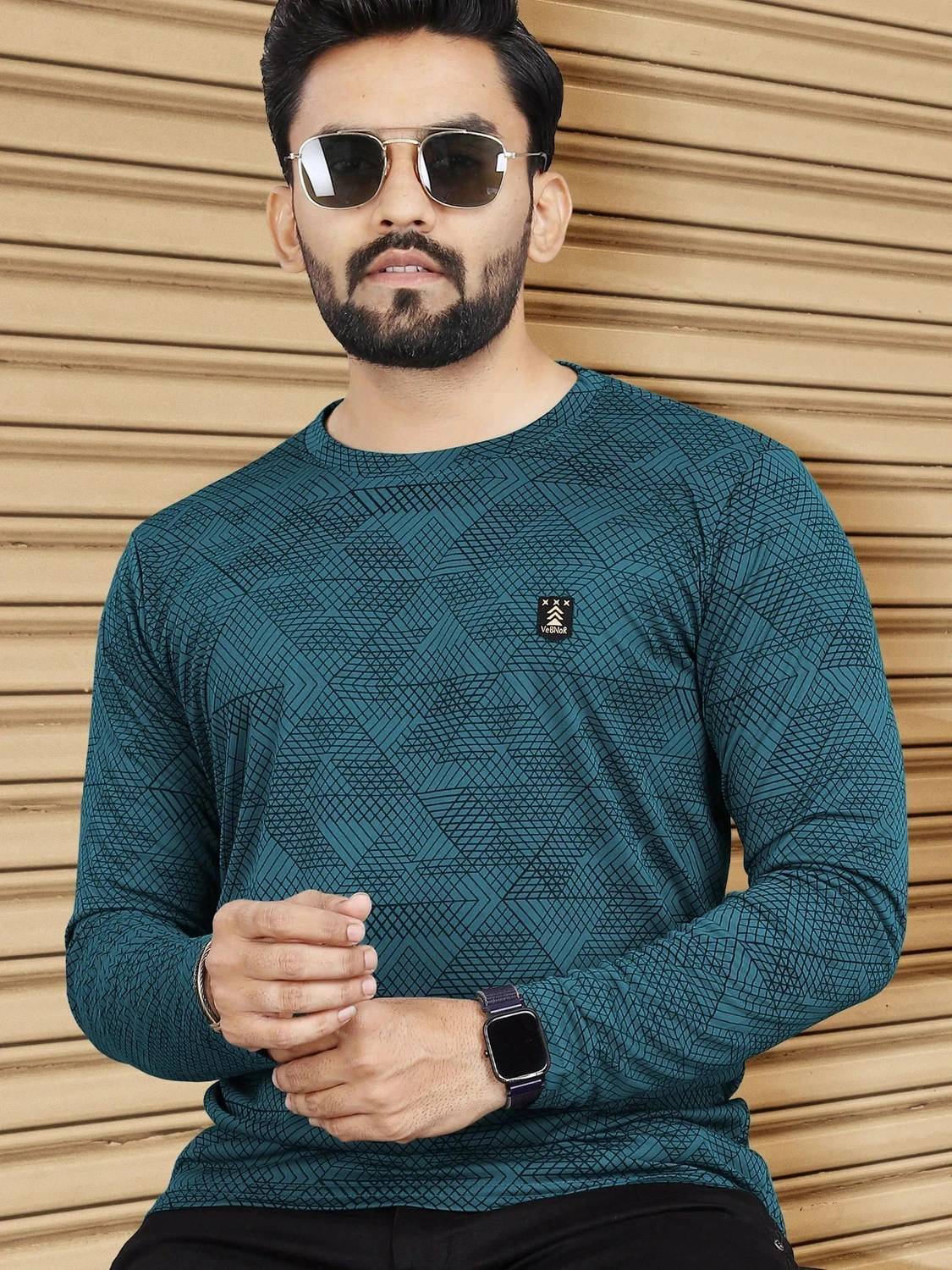 VeBNoR Men Abstract Round Neck Polycotton Blue T-Shirt