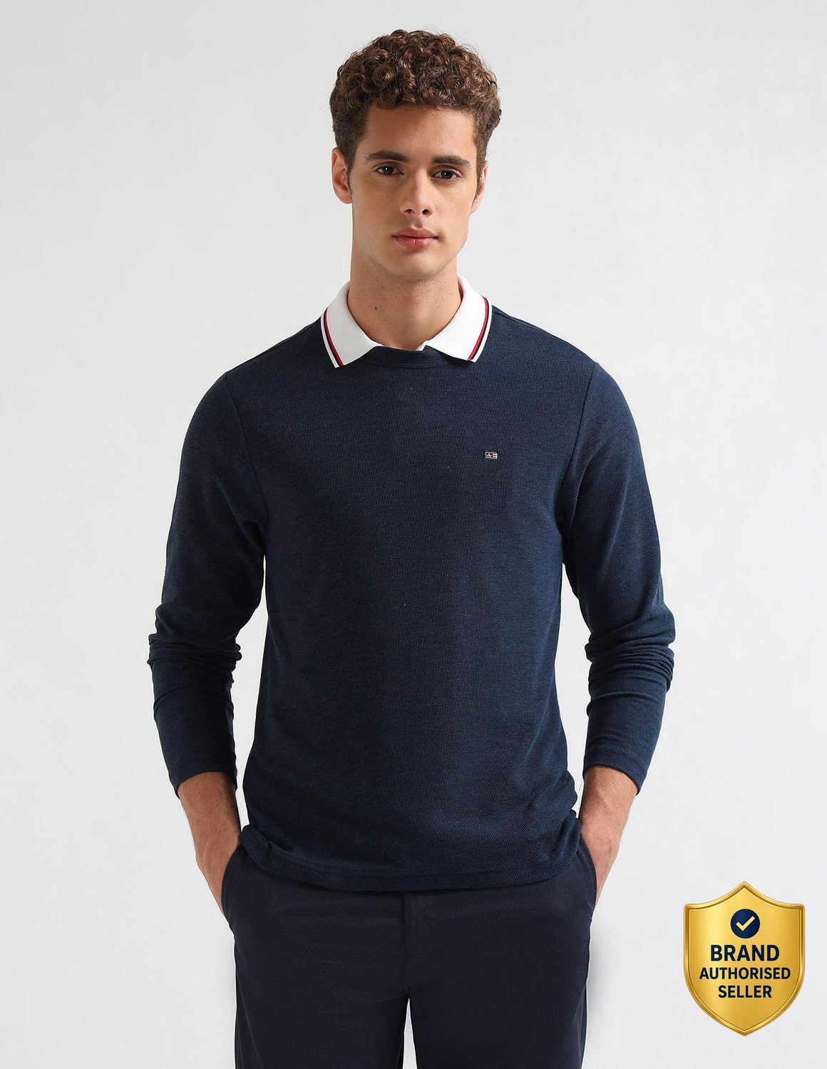 Image of Arrow Sport Solid Men Crew Neck Blue T-Shirt