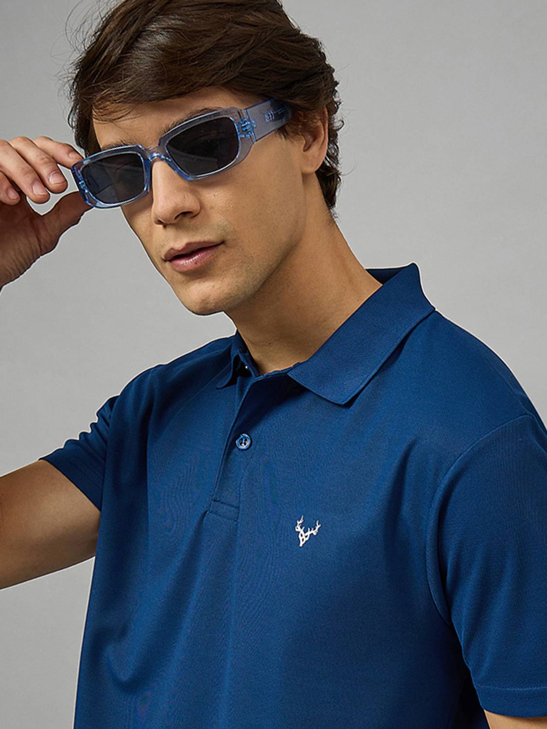 BRONATION Solid Men Polo Neck Navy Blue T-Shirt