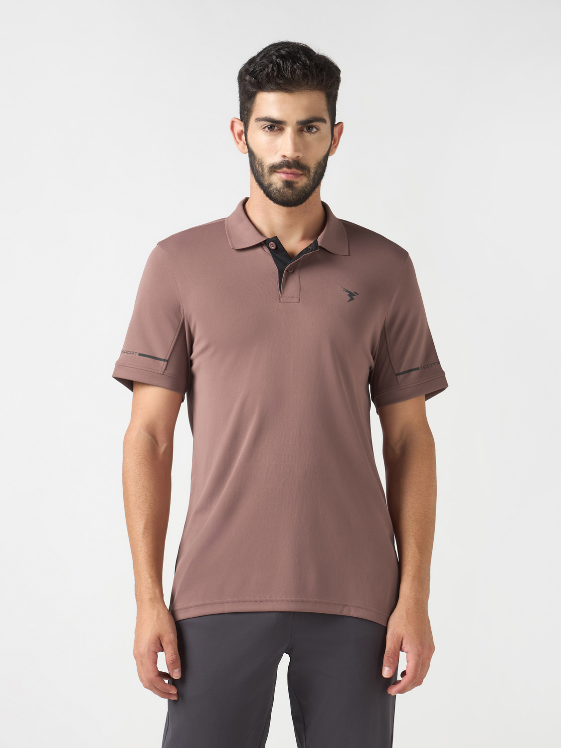 Image of TECHNOSPORT Solid Men Polo Neck Maroon T-Shirt
