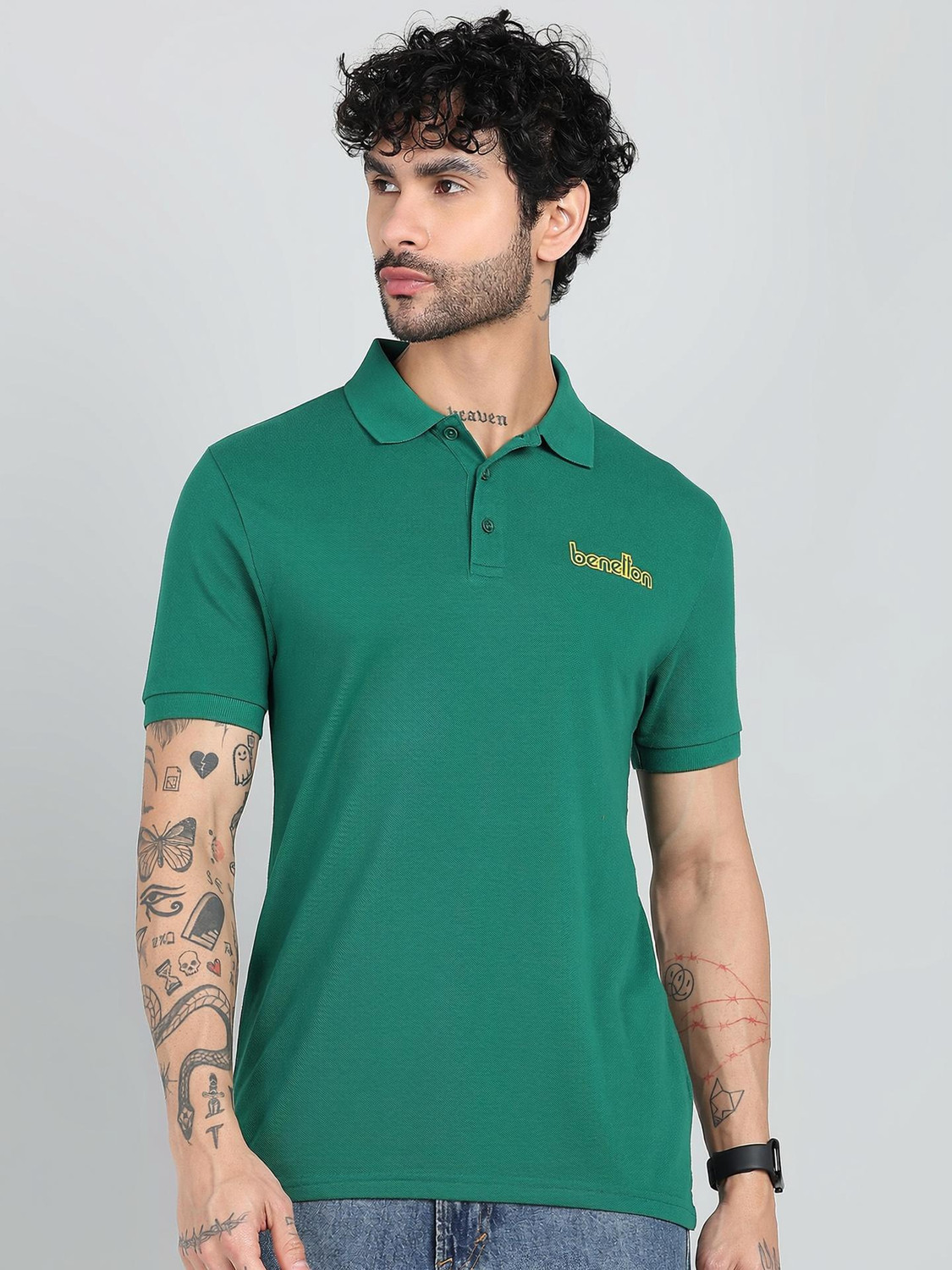 Image of United Colors of Benetton Solid Men Polo Neck Green T-Shirt