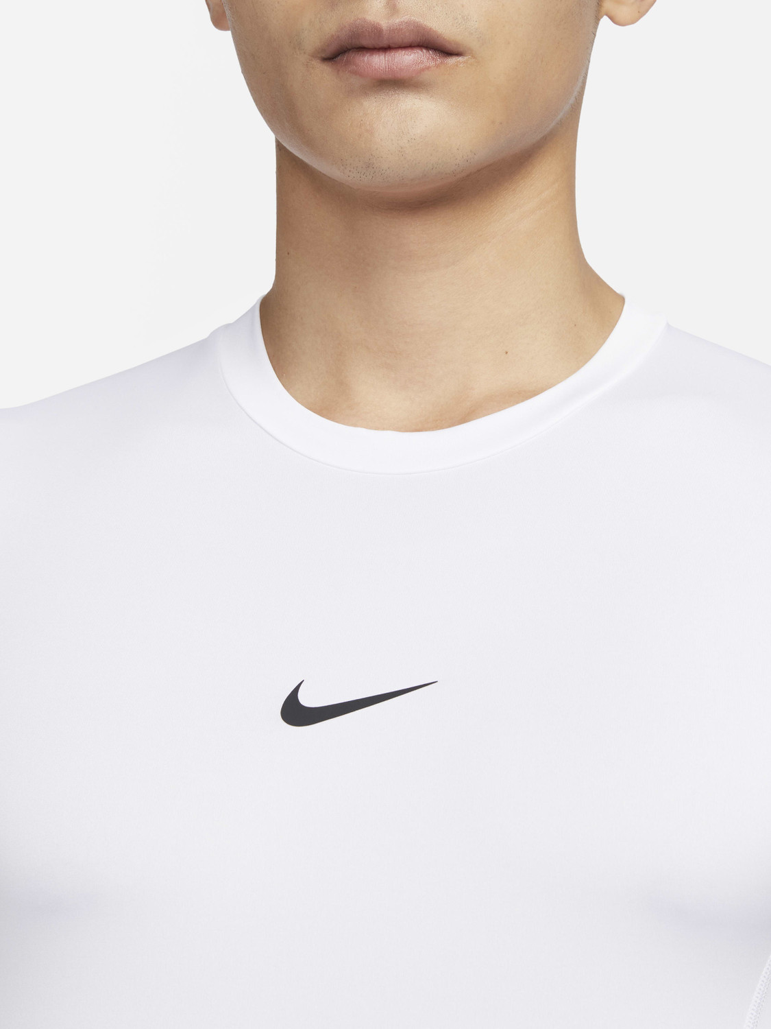 Image of NIKE Solid Men Round Neck White T-Shirt