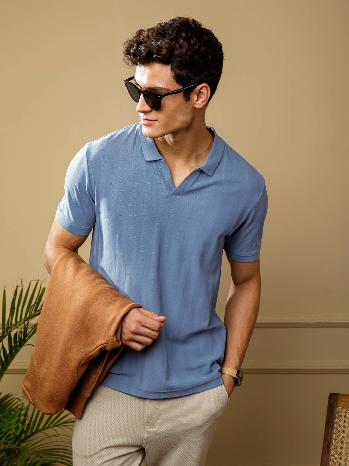Damensch Men Solid Polo Neck Cotton Blend Blue T-Shirt