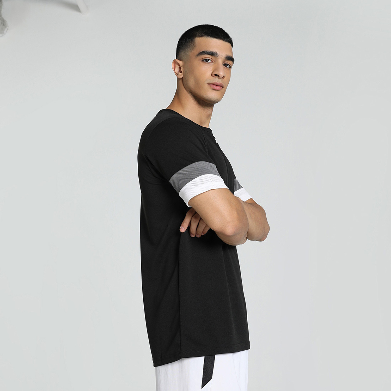 Image of PUMA Solid Men Crew Neck Black T-Shirt