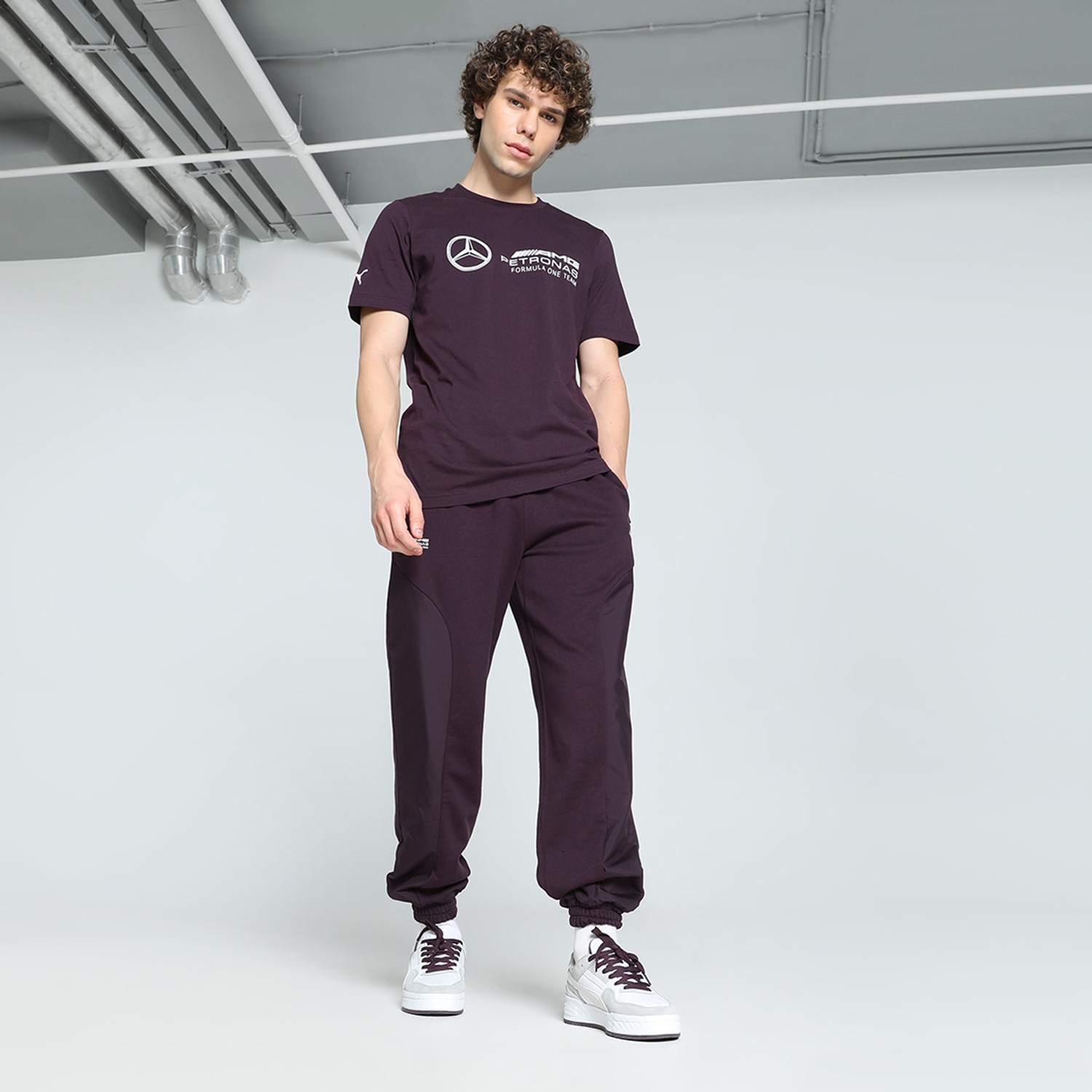 Image of PUMA Printed Men Crew Neck Purple T-Shirt