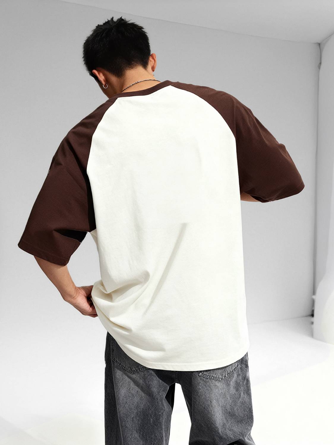 TOM MILTON Printed Men Round Neck Beige T-Shirt - Image 2