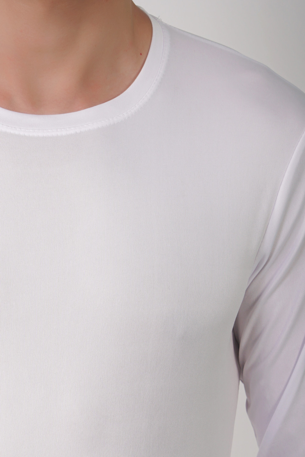 Image of KASPY Solid Men Round Neck White T-Shirt