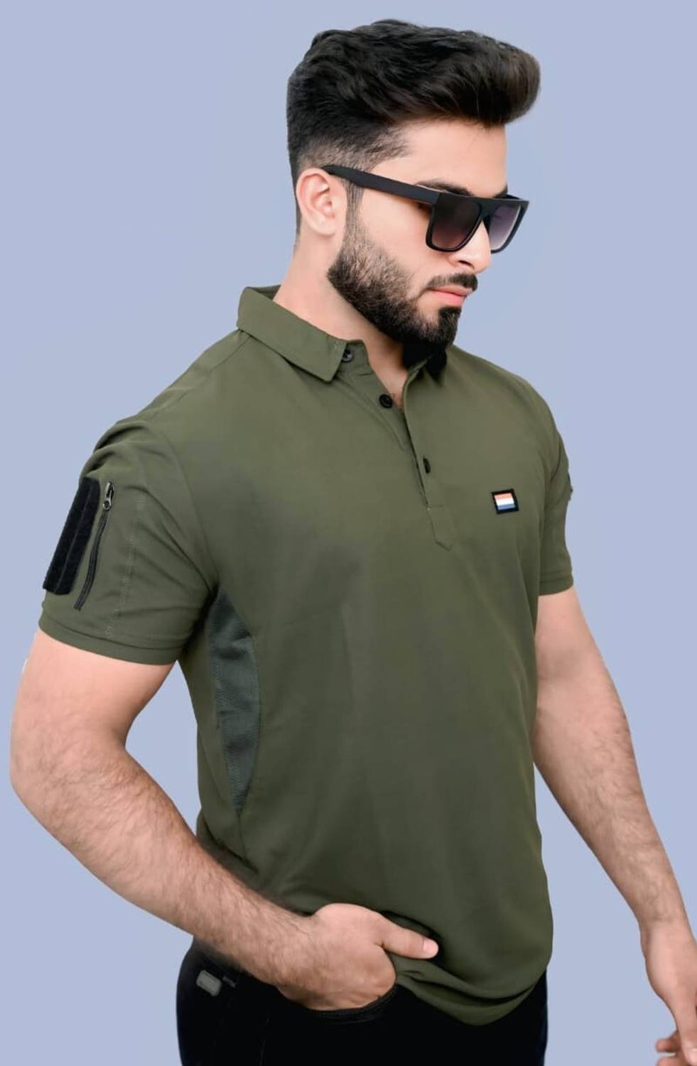 OMEE GOLD Solid Men Polo Neck Dark Green T-Shirt - Image 1
