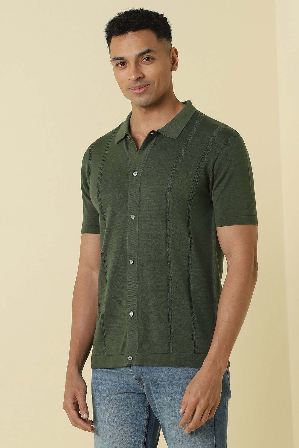 Image of Allen Solly Men Solid Polo Neck Pure Cotton Green T-Shirt