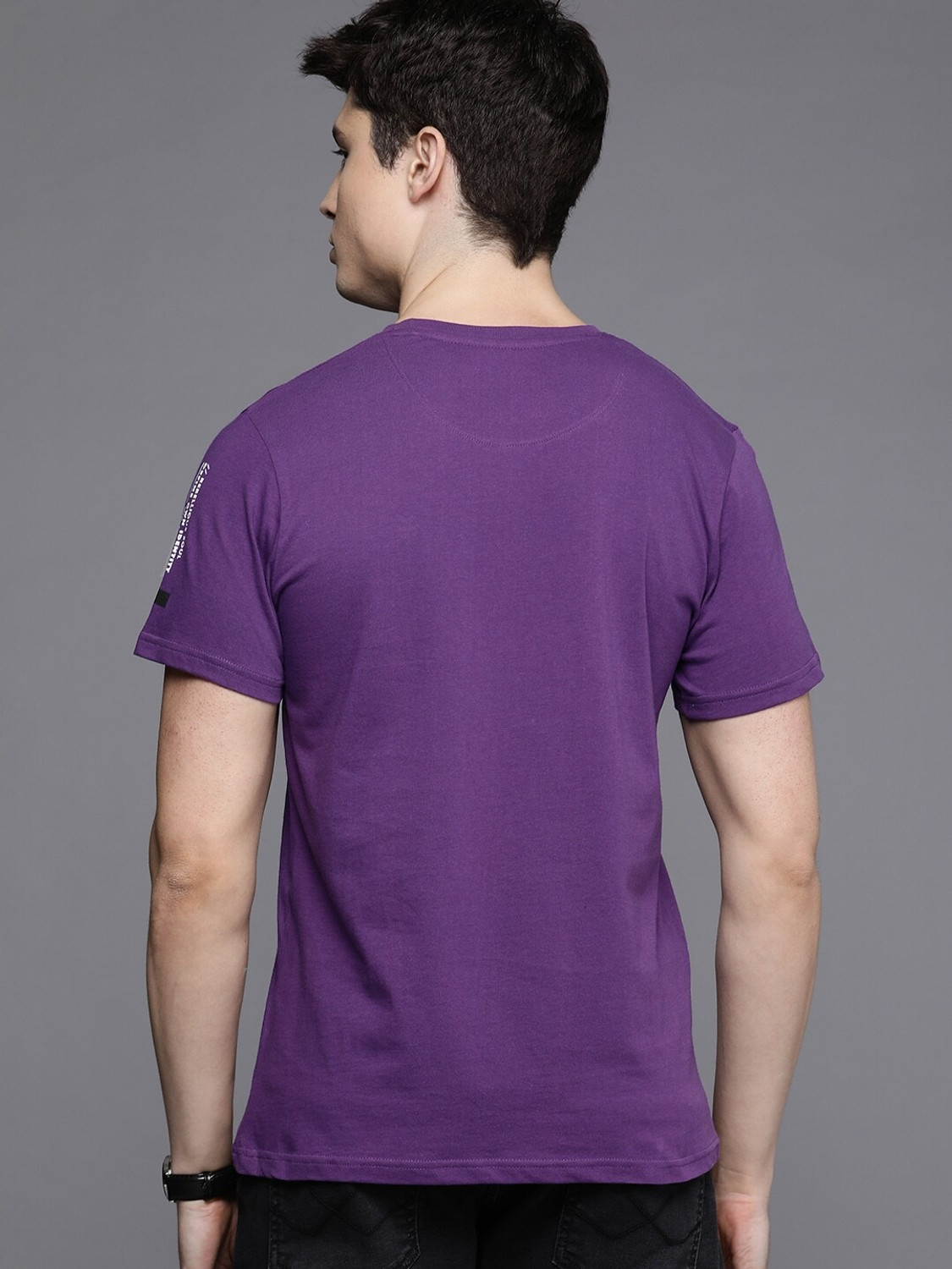 Image of WROGN Solid Men Crew Neck Purple T-Shirt