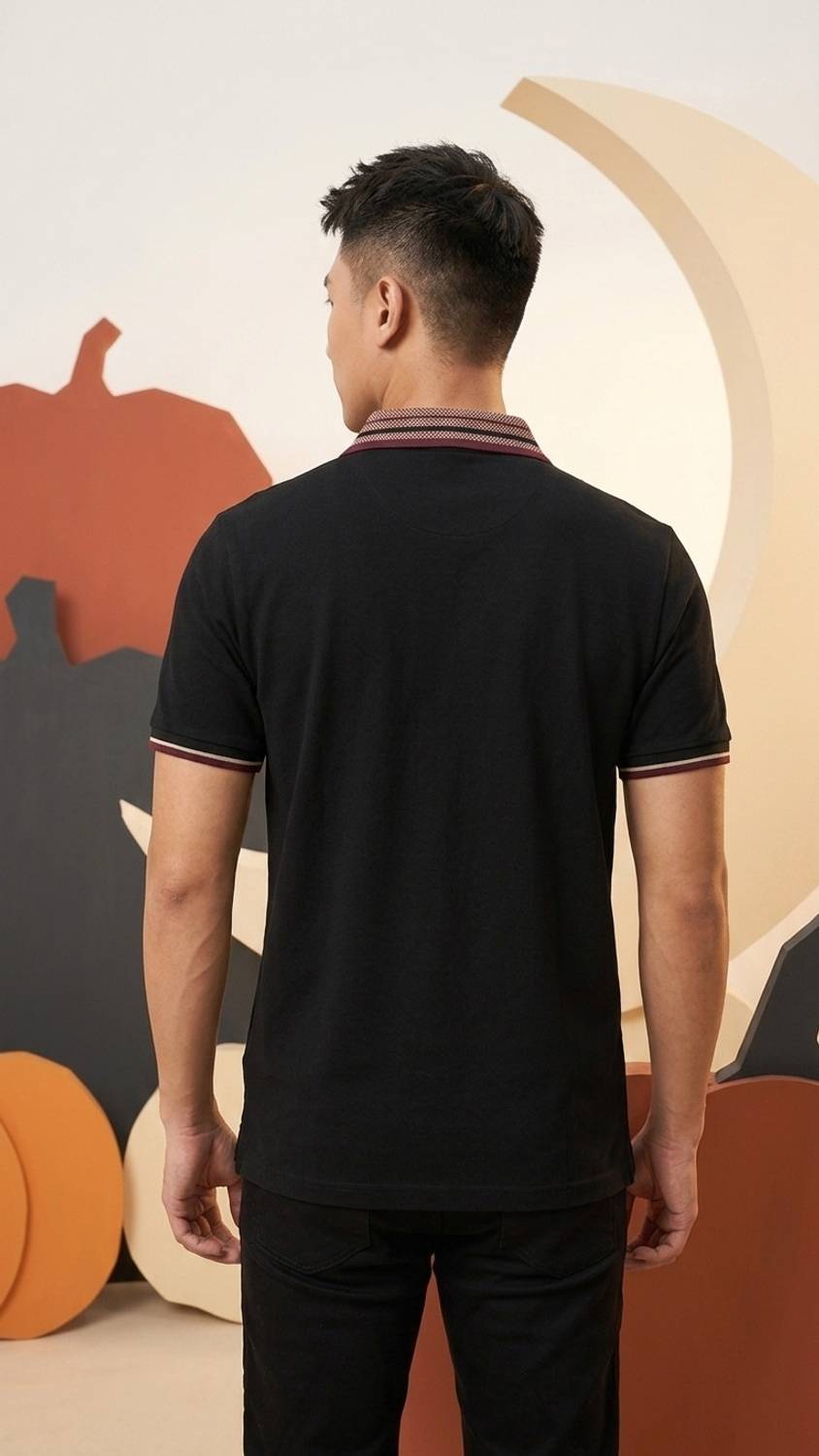 DLooK Men Black Embroidered Polo Neck T-Shirt - Image 3