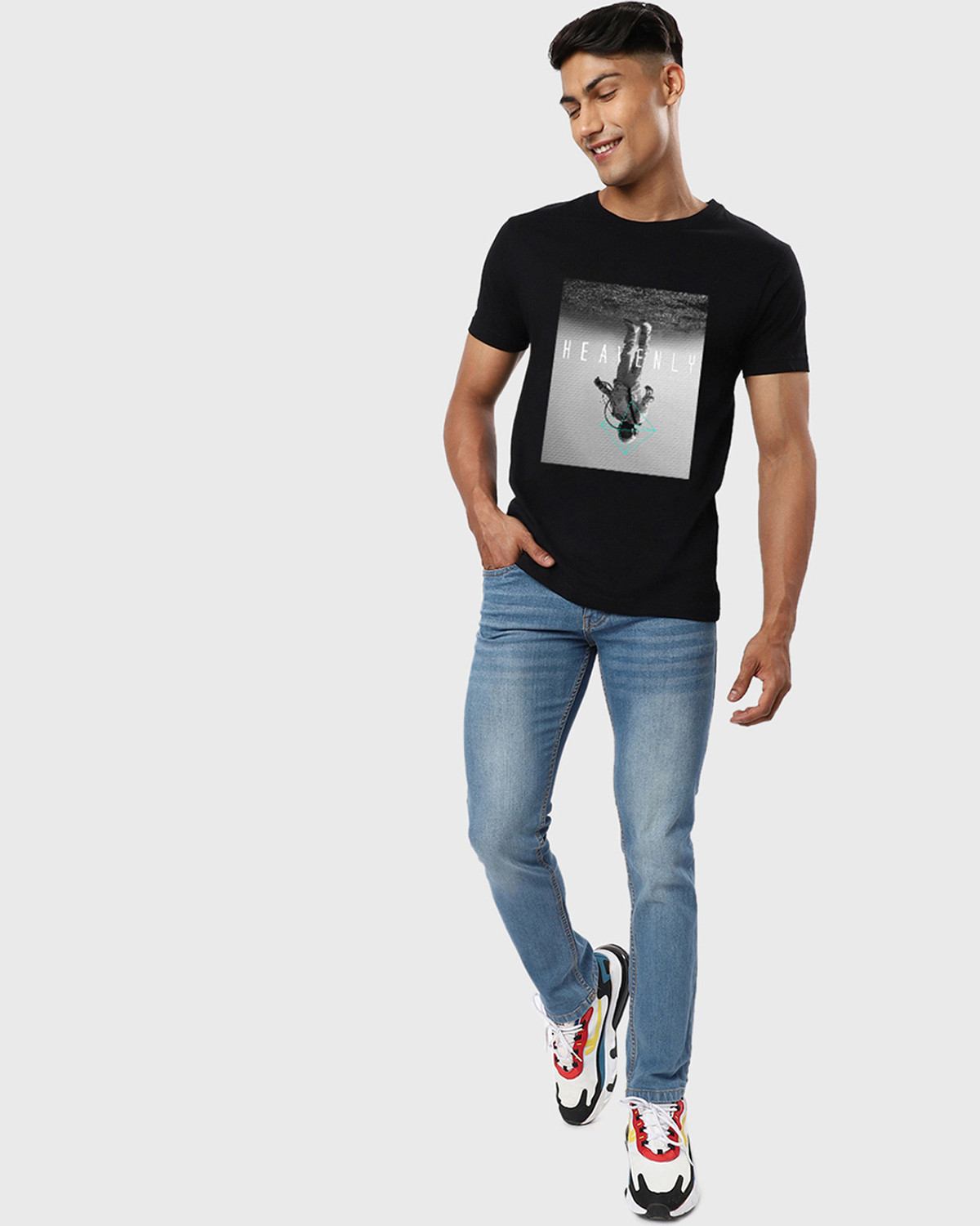 Image of BEWAKOOF Printed Men Round Neck Black T-Shirt