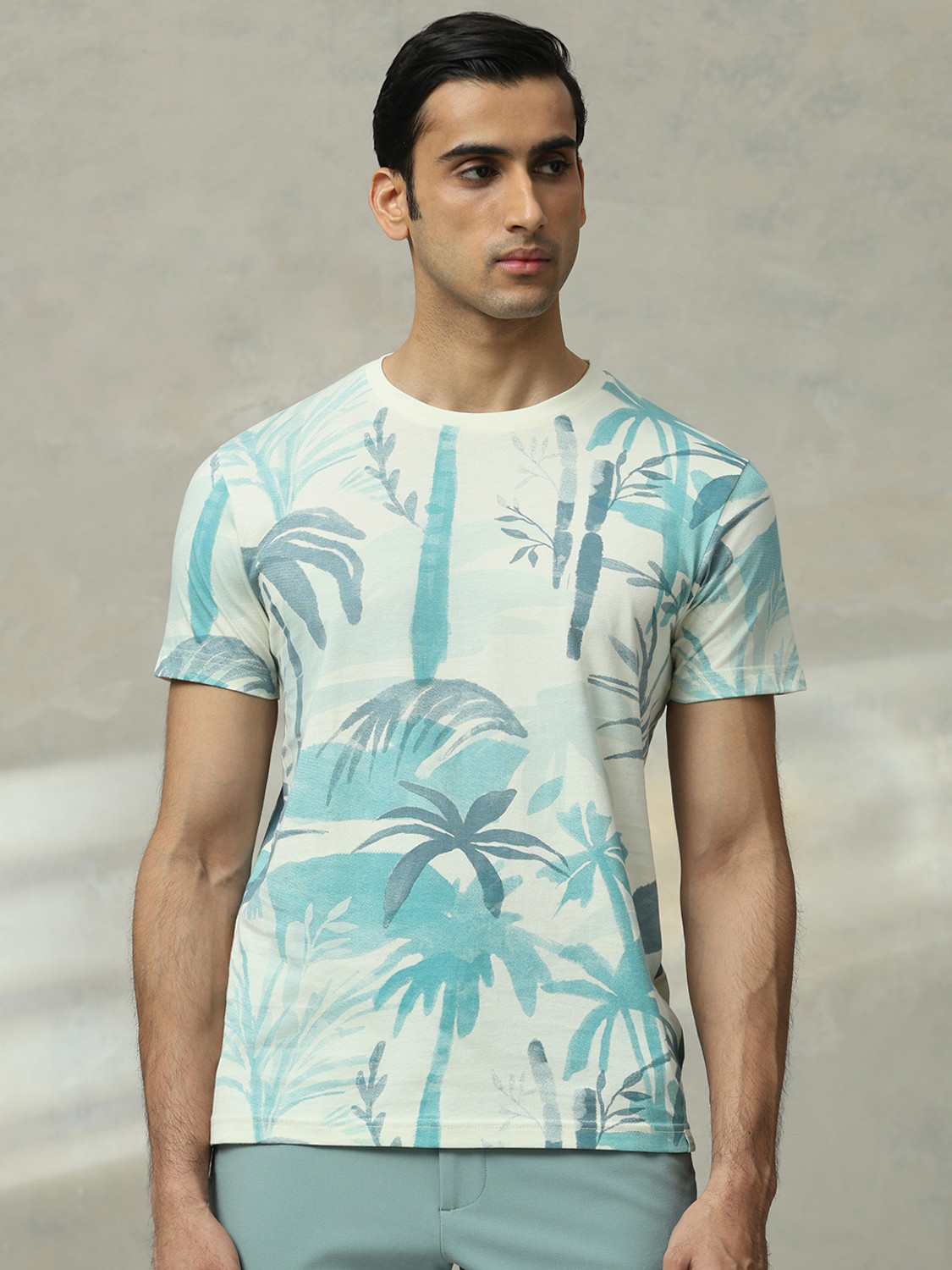 Image of MUFTI Printed Men Round Neck Blue T-Shirt