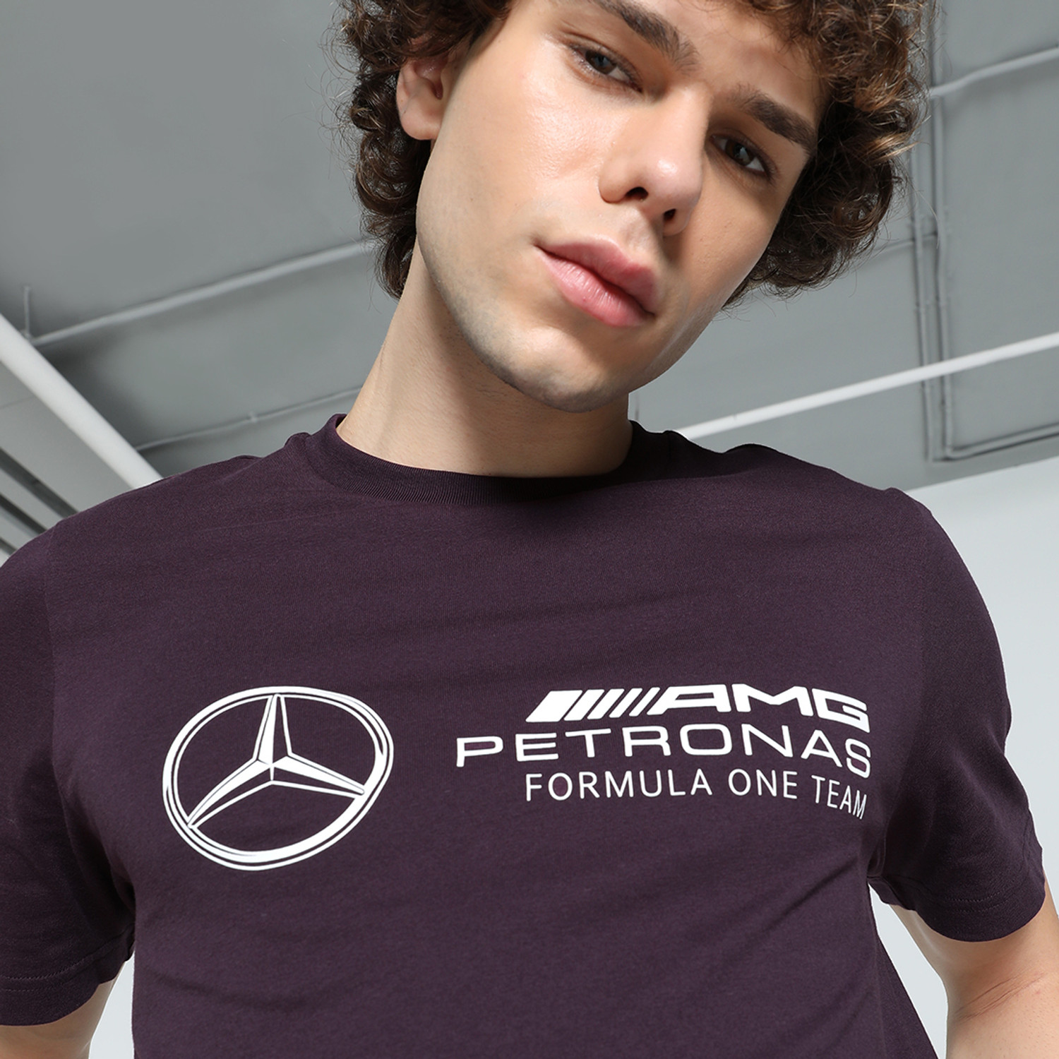 Image of PUMA Printed Men Crew Neck Purple T-Shirt