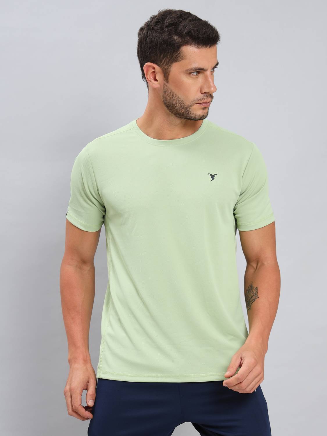 TECHNOSPORT Men Solid Round Neck Polyester Light Green T-Shirt
