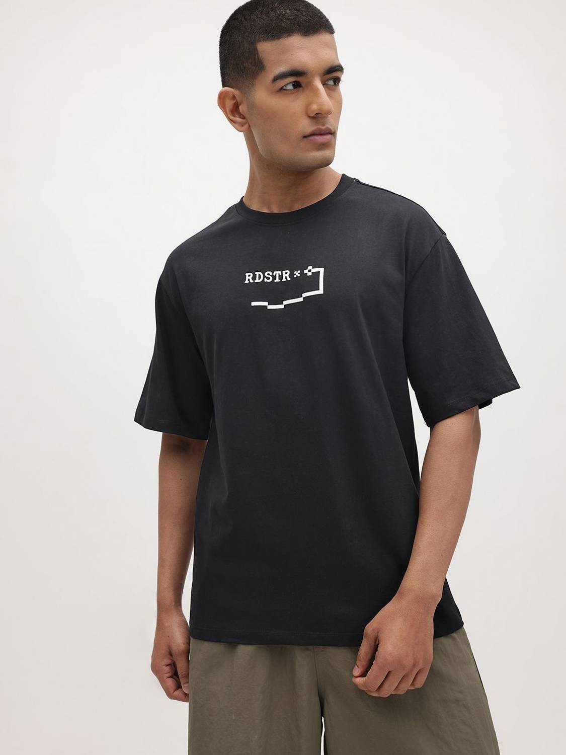 Roadster Men Printed Round Neck Pure Cotton Black T-Shirt