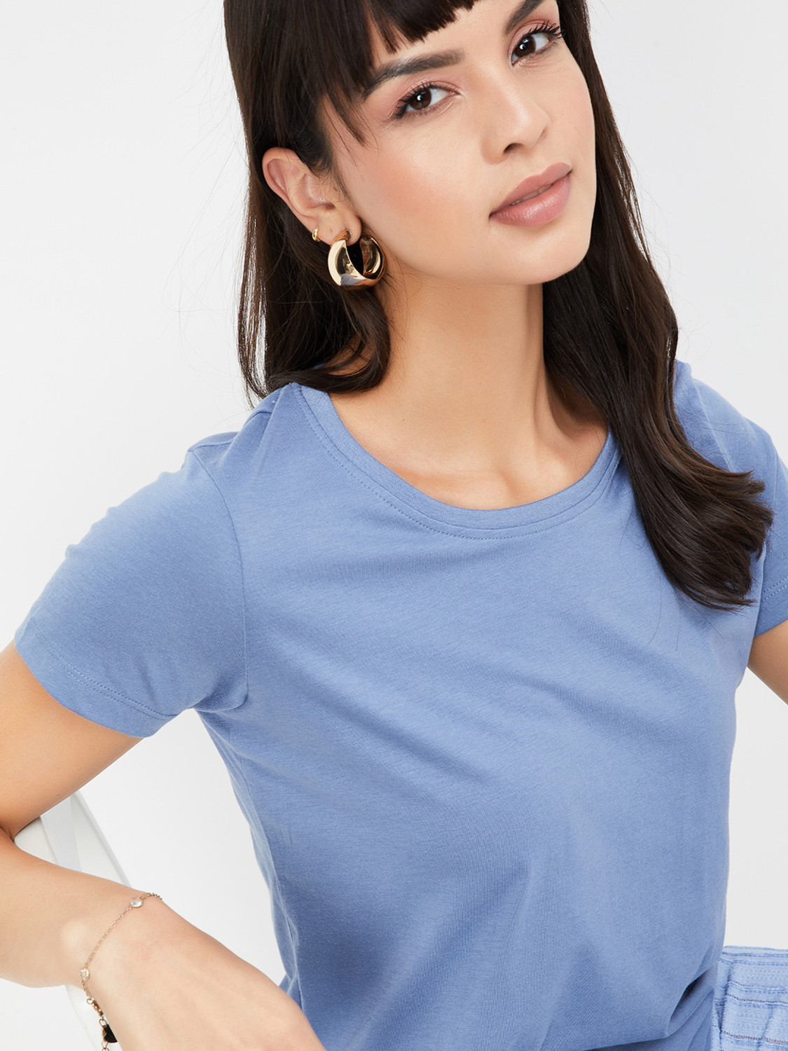 Image of MAX Solid Women Round Neck Blue T-Shirt