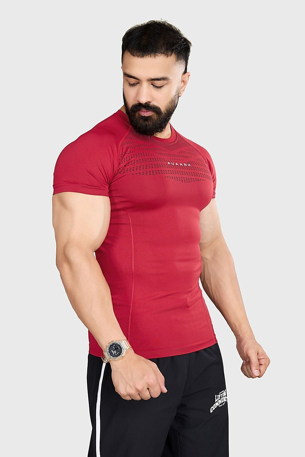 Image of FuaarK Solid Men Round Neck Red T-Shirt