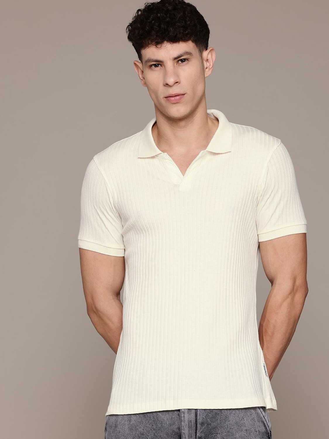 Image of Roadster Solid Men Polo Neck White T-Shirt
