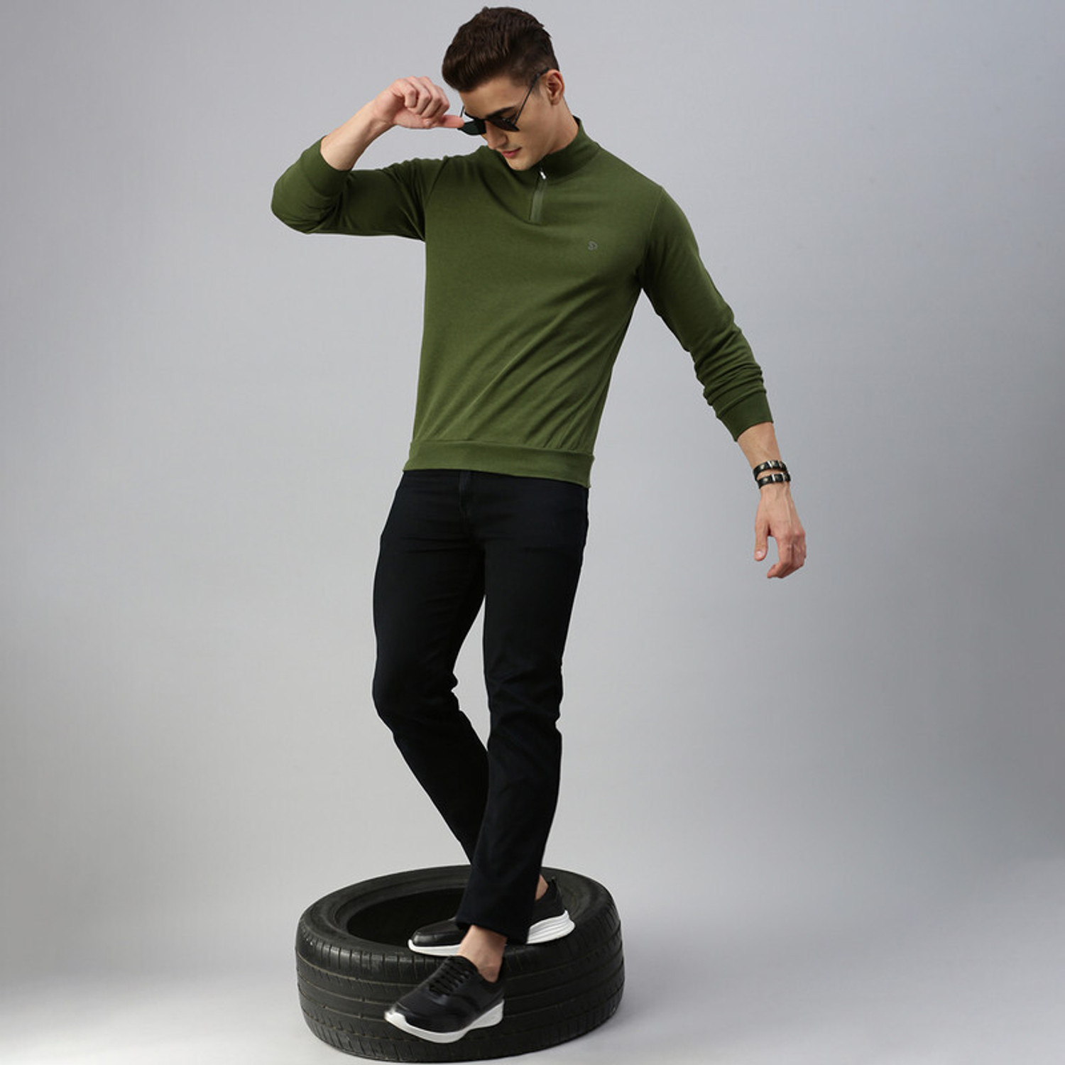Image of SPORTO Solid Men Polo Neck Dark Green T-Shirt